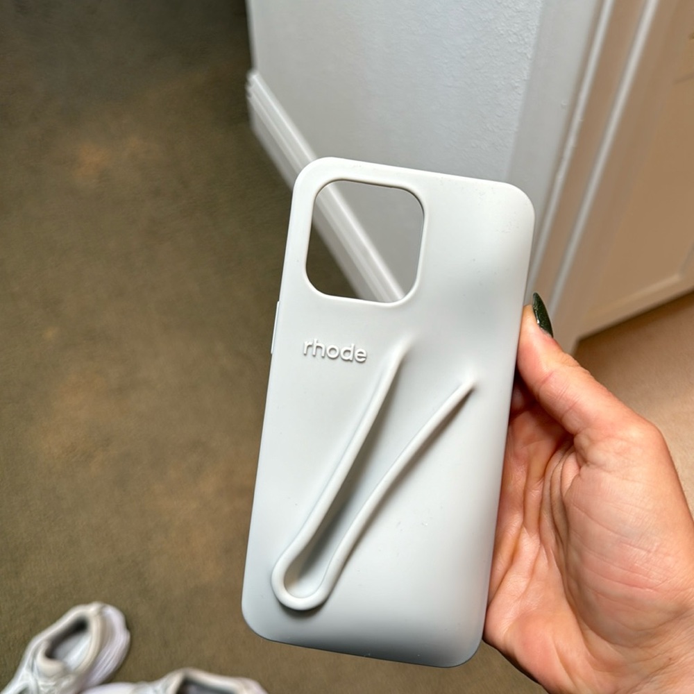 Rhode lip case iPhone 14 max pro